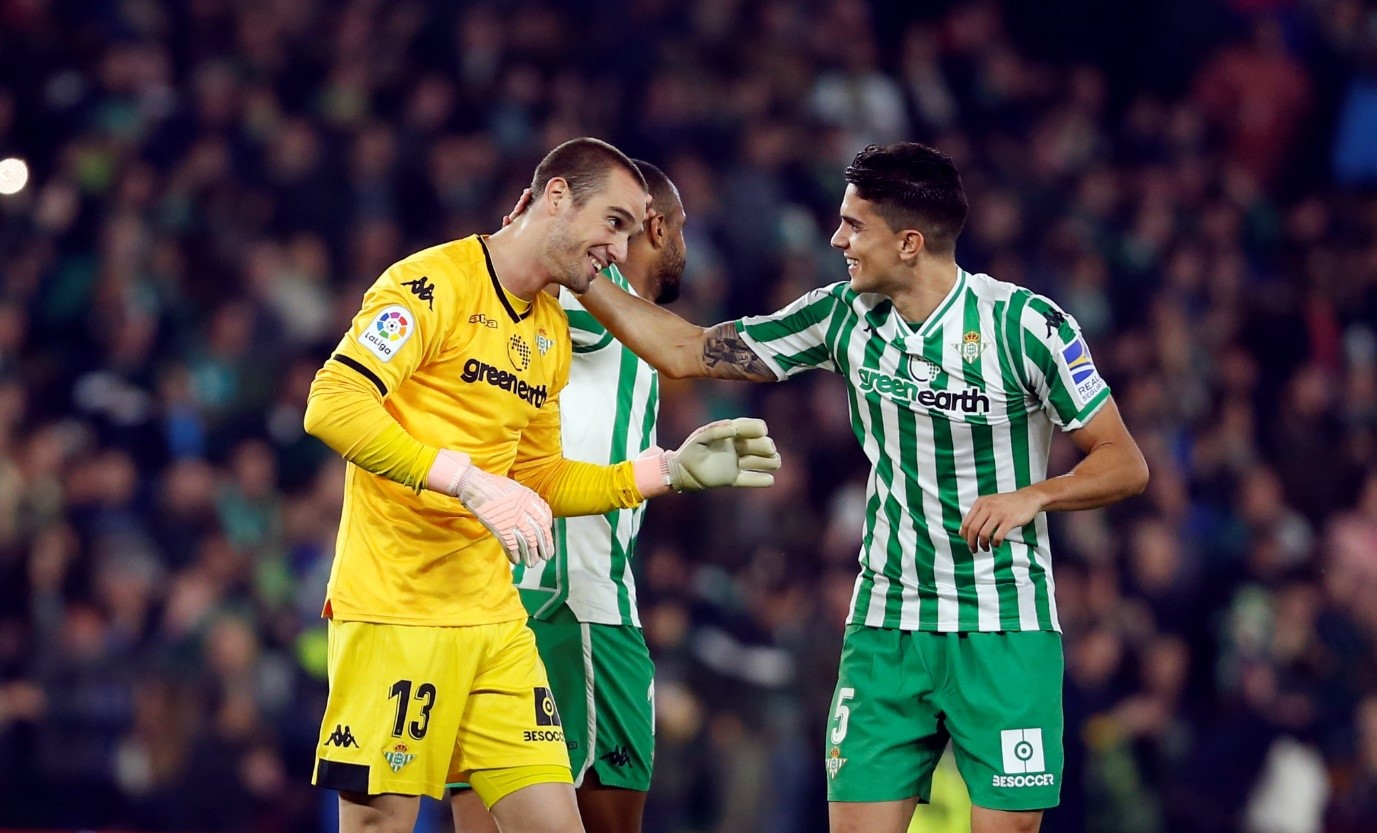 爱游戏体育-包含西甲集结日走向成谜，阿斯顿维拉扳平良机，话题不断，临场指挥获称赞的词条