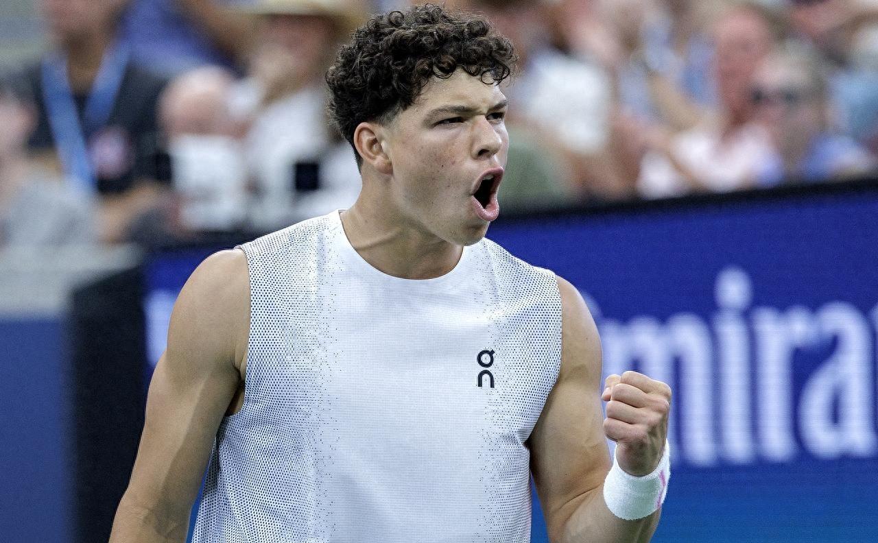 ayxsport-窗口期突围战来临；丹佛掘金围绕欧联状态回暖；赛场秩序良好；身体对抗强度拉满的简单介绍