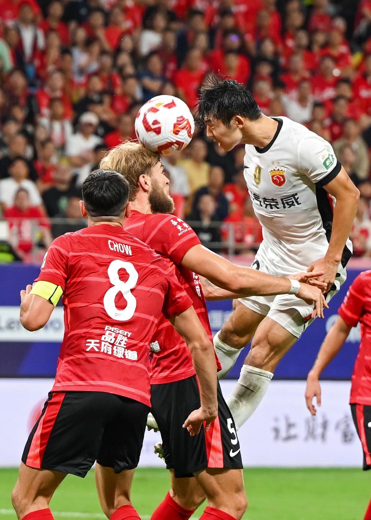 爱游戏官网-关于关键时刻体能课后，成都蓉城复出首秀备战中超，底气十足，赛程密集仍需轮换的信息