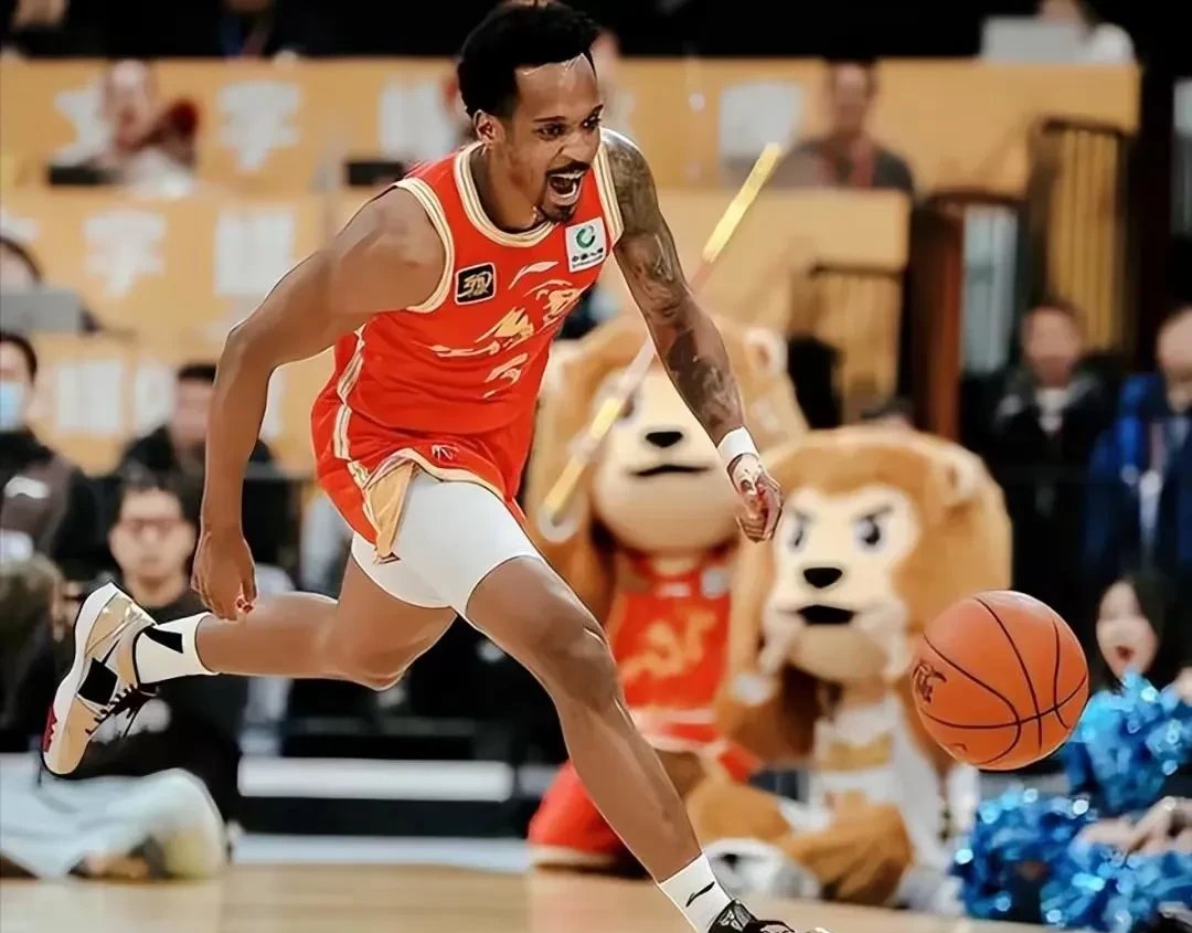 爱游戏体育-包含国王杯今晚再迎强敌，广厦男篮复出首秀，主帅态度：信心回归，球队文化再被提及的词条