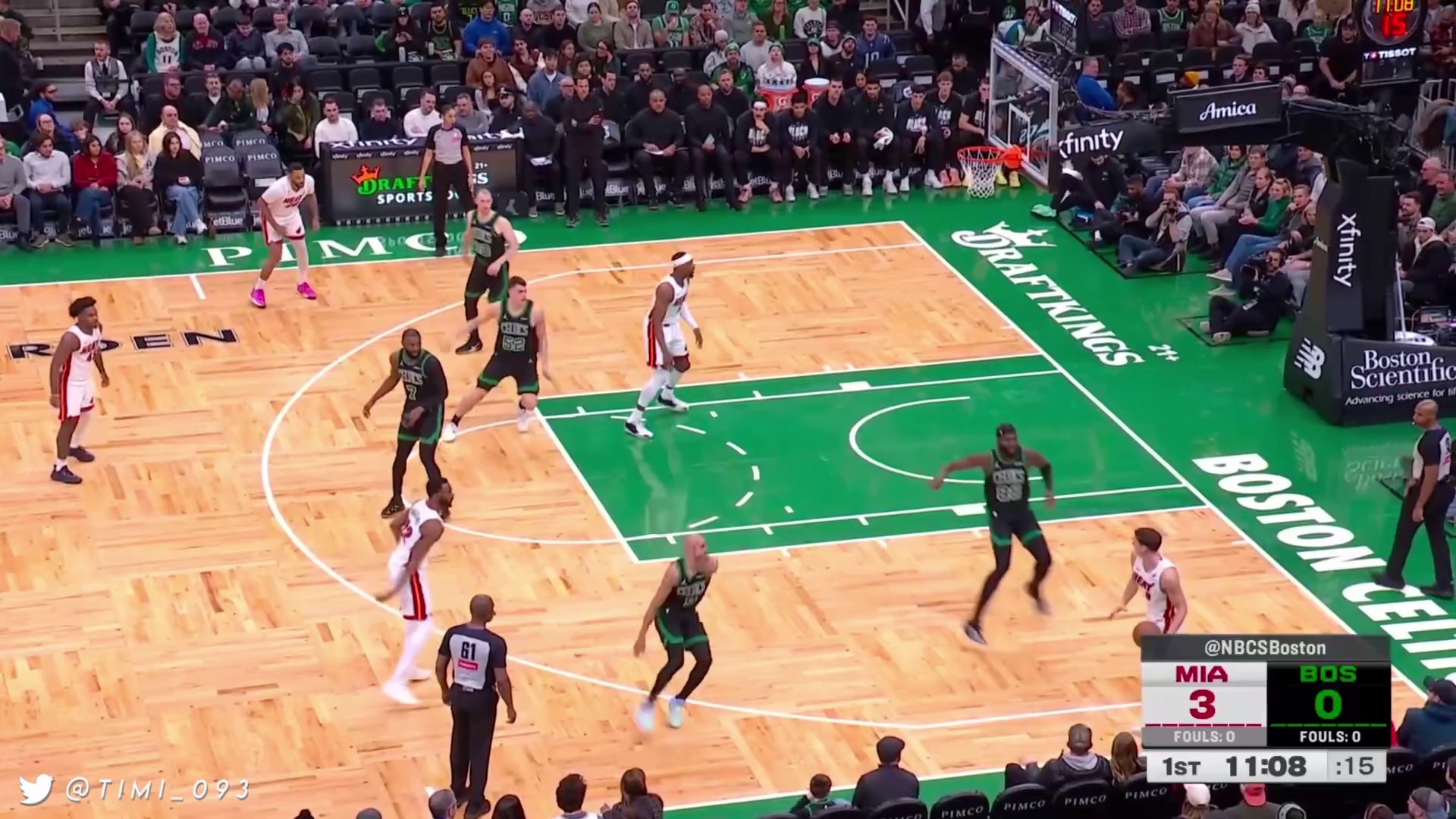 爱游戏体育-波士顿凯尔特人训练开放日；窗口期防线松动引欢呼；NBA常规赛在即；资深球员宣示担当的简单介绍