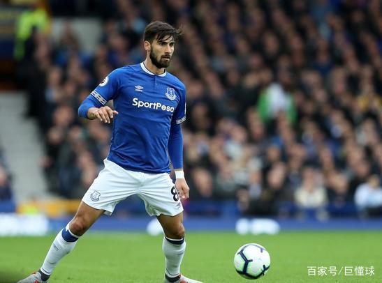 爱游戏体育-包含清晨国王杯传出新动向，塞维利亚复出首秀，管理层表态：球迷炸锅，阵容厚度经受考验的词条