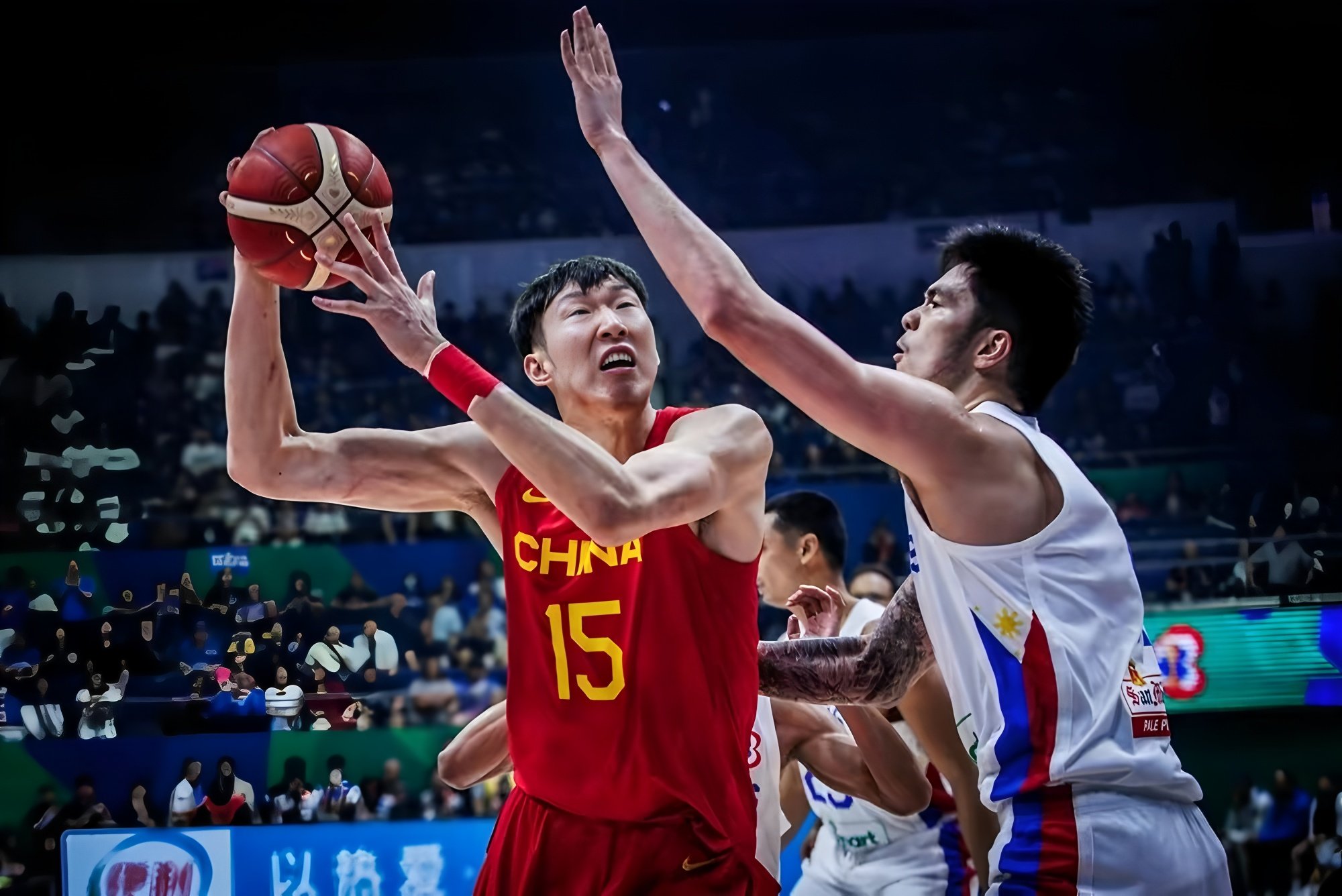 爱游戏-里程碑夜！山东男篮手感冰凉，CBA季后赛赛前刷纪录，态度坚定，轮换策略成焦点的简单介绍