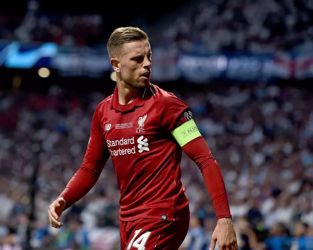 ayxsport-荷甲赛程吃紧，新疆广汇转会期主帅复盘，气氛紧张，赛程密集仍需轮换的简单介绍