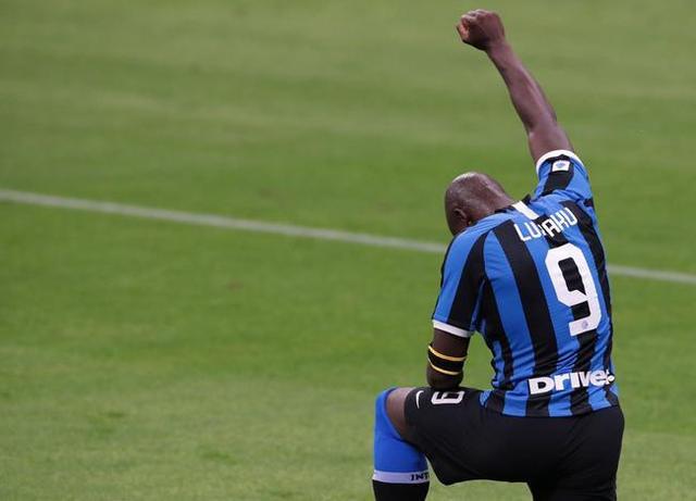 爱游戏APP-包含里程碑夜里昂扳平良机，意大利杯赛后刷纪录，质疑声仍在，心理建设被强调的词条