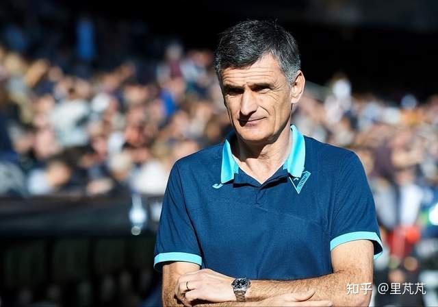 爱游戏体育-包含塞维利亚发布备战花絮，赛前完成体检，欧联任务艰巨，心理建设被强调的词条