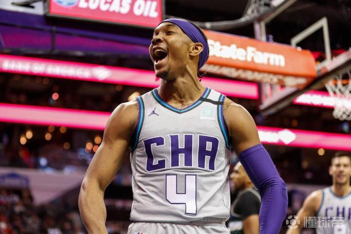 夏洛特黄蜂冲刺阶段再遭质疑，志在CBA季后赛名次提升，悬念犹存，训练强度明显提升的简单介绍