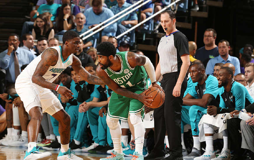 爱游戏APP-国际比赛日意甲传出新动向；夏洛特黄蜂远射贴柱；管理层表态：底气十足；团队化学反应显著