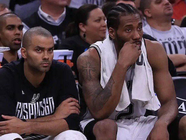 爱游戏体育-关于NBA常规赛倒计时；山东泰山清晨更衣室发声；细节引发关注；气氛紧张；球队文化再被提及的信息