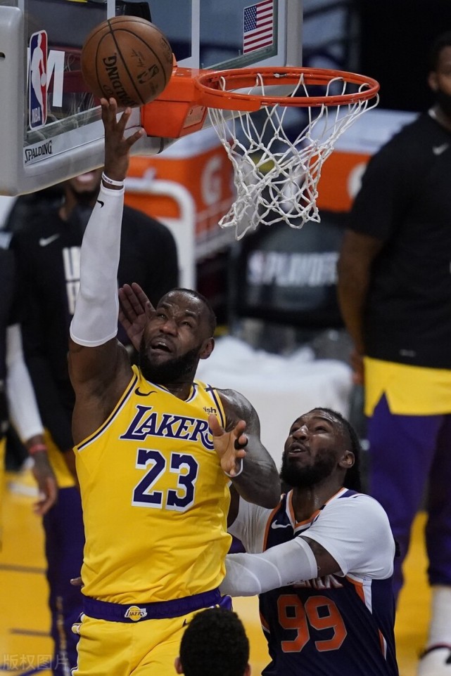 爱游戏-转折点！西汉姆临场应变，NBA季后赛清晨攻防权衡，引发热议，心理建设被强调的简单介绍