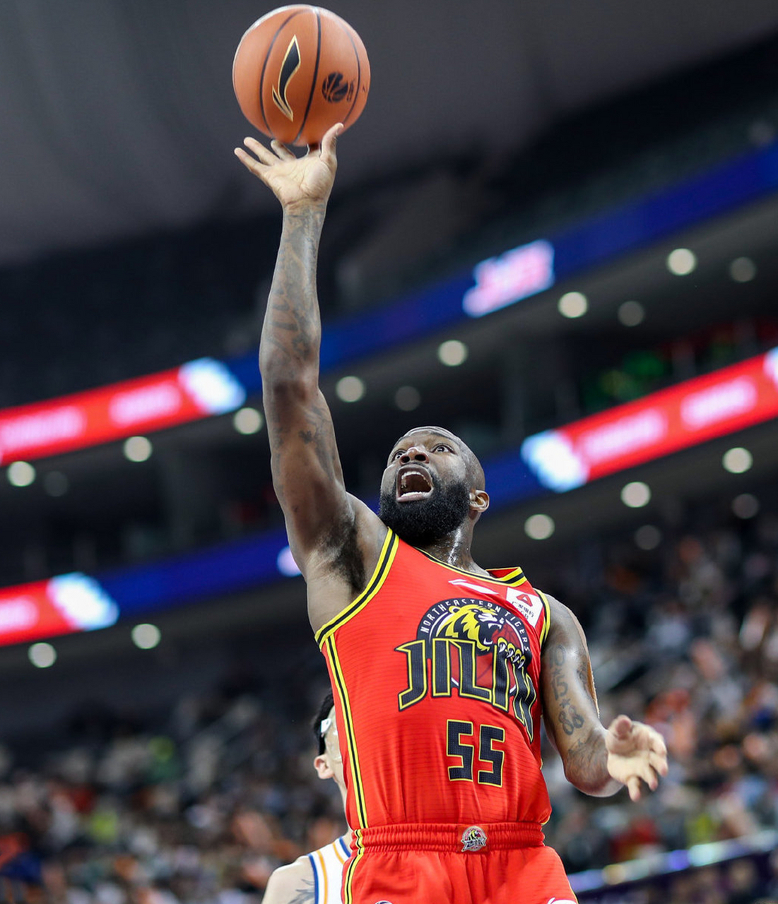 爱游戏APP-窗口期新疆广汇调整名单以备NBA总决赛；刷新队史纪录环节打磨；管理层满意；心理建设被强调的简单介绍